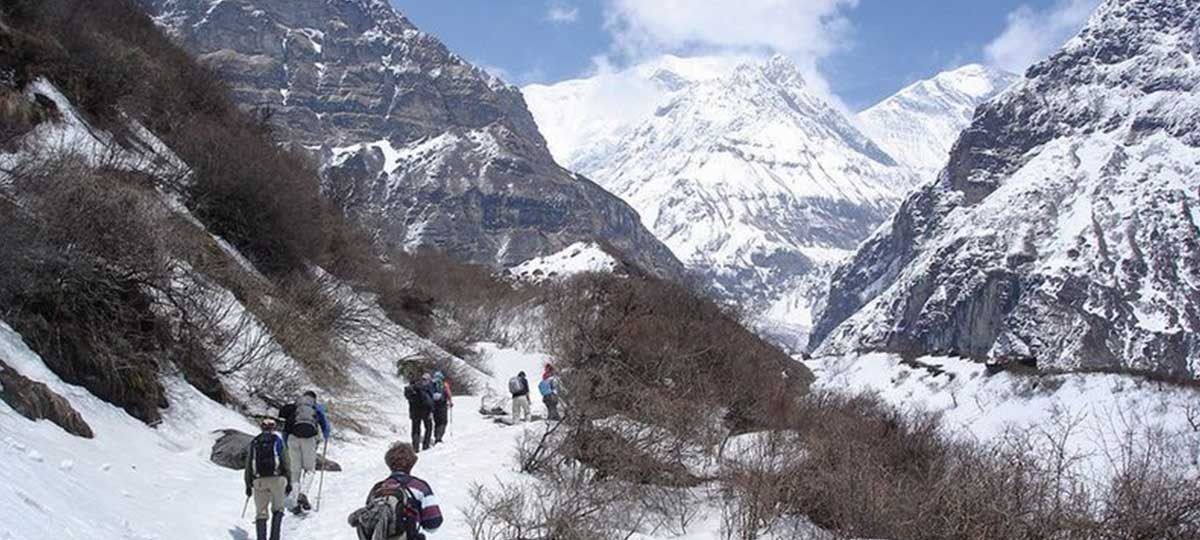 Trekking in Nepal in December